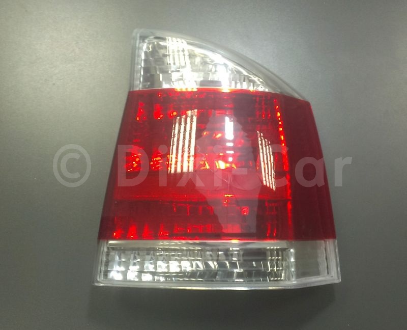 Lampa tylna prawa VECTRA C (bezbarwny) hatchback Lampa tylna prawa VECTRA C (bezbarwny) hatchback